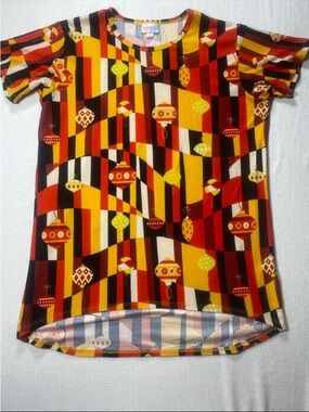 LuLaRoe Short Sleeve Christmas Tee size 14